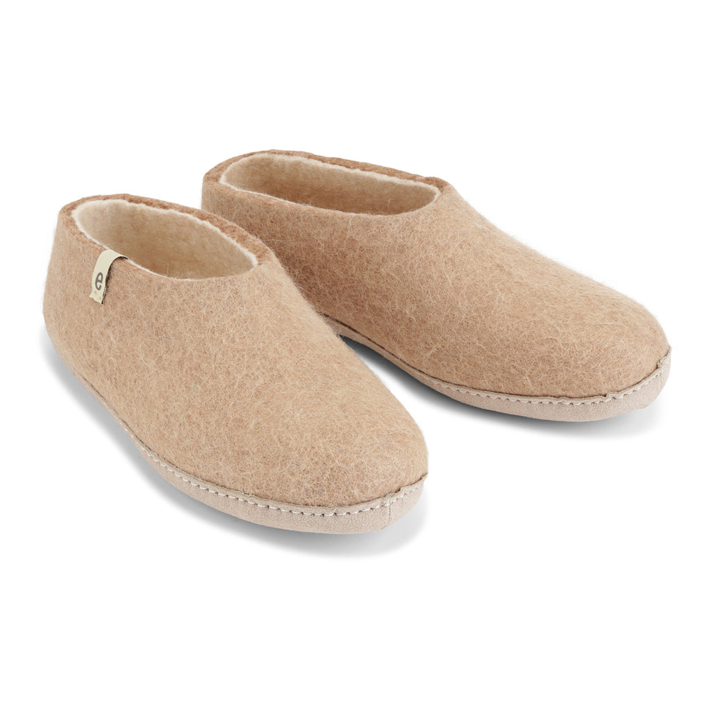 Natural slipper top shop